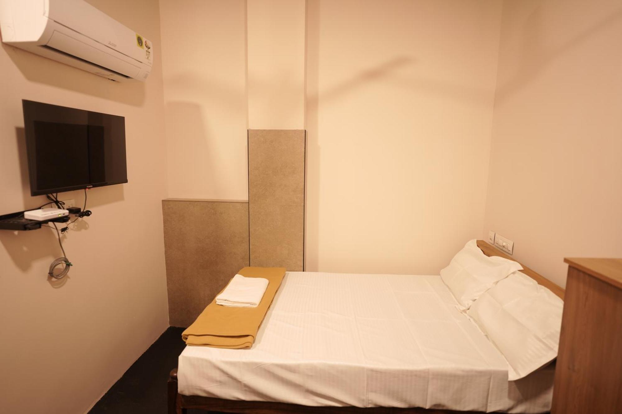 ホテル Reach Residency Kochi エクステリア 写真