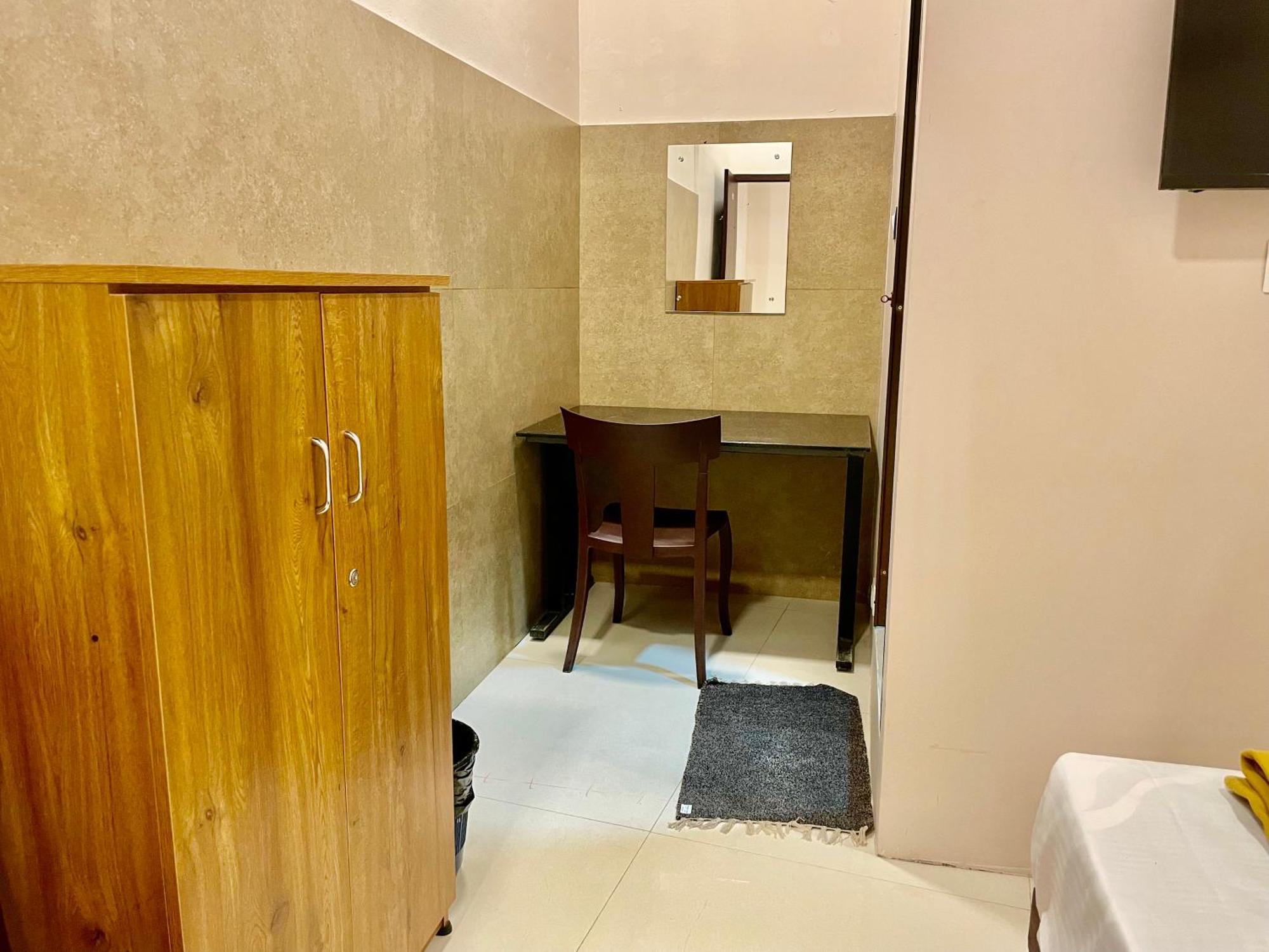 ホテル Reach Residency Kochi エクステリア 写真